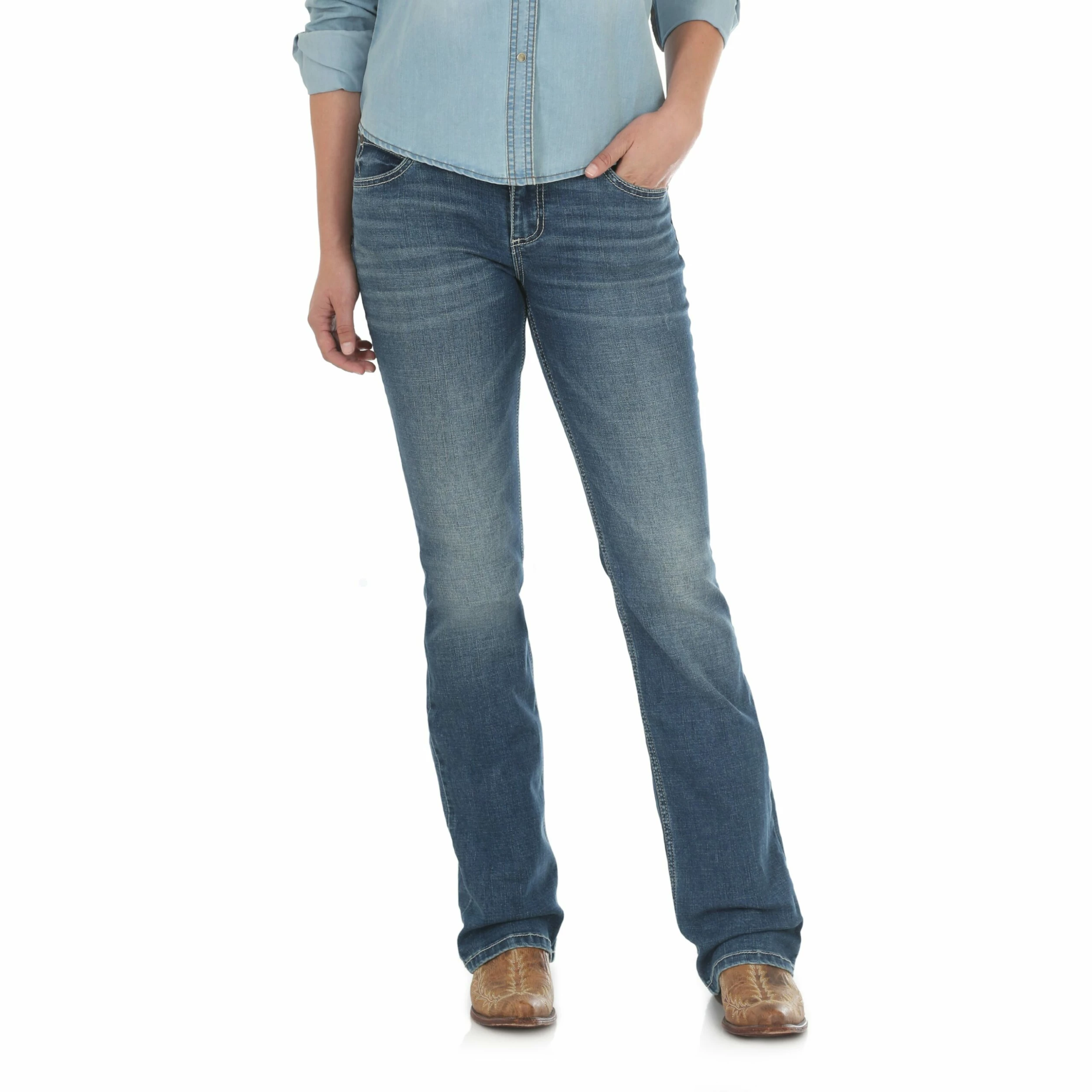 Wrangler Womens Mid-Rise Jeans Deadwood - 09MWZDW 1 Wrangler Womens Mid-Rise Jeans Deadwood - 09MWZDW