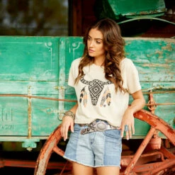 Ladies Ariat Treasure Tee - 10043659