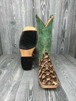 Men's Anderson Bean Saddle Brown Rustic Big Bass With 13" Jade Mad Dog Tops 6 Men's Anderson Bean Saddle Brown Rustic Big Bass With 13" Jade Mad Dog Tops -cowboy clothing shop IMG 1112